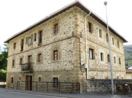 Etxea (Restergo kalea 11) Luiaondo-Aiara