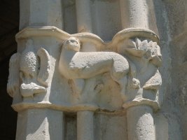 San Vicente eliza, Larunbe