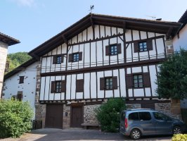 Maisterrenea etxea, Etxalar