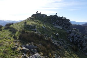 Betarteko Harria, tontorra