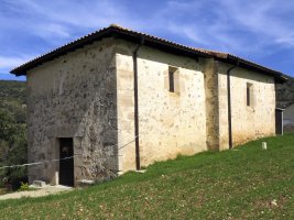 Larreko Andra Maria ermita, Berganzo-Zanbrana