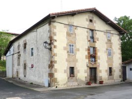 Etxea (Kale Nagusia 5), Dallo-Barrundia