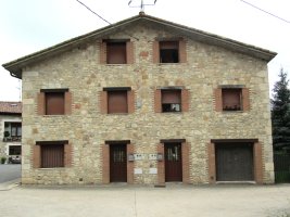 etxea, aza