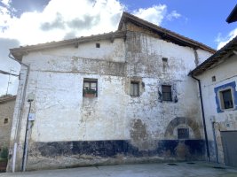 Sarmientotarren Dorretxea. Urizaharra (Loza)