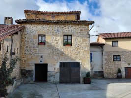Sarmientotarren Dorretxea. Urizaharra (Loza)