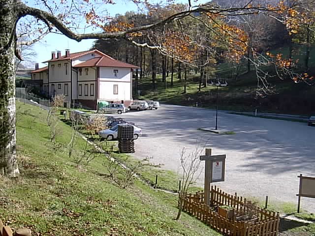 Lizarrustiko mendatea:Allekorako abiapuntuetako bat