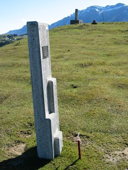 Mendizale baten oroitarria tontorrean