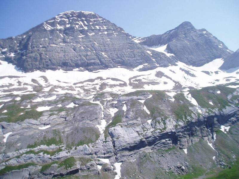 Taillon eta Gabieto Tentes mendatetik ikusita