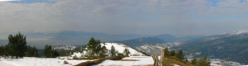 Pan desde Cantoblanco hacia los valles Alaveses.