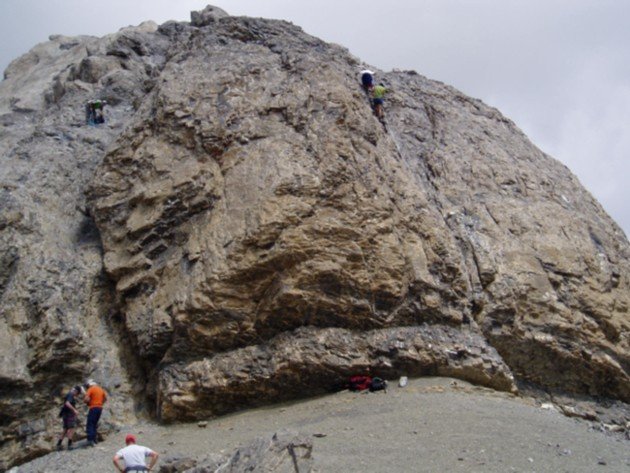 Las dos chimeneas posibles. Recomendable arn?s.