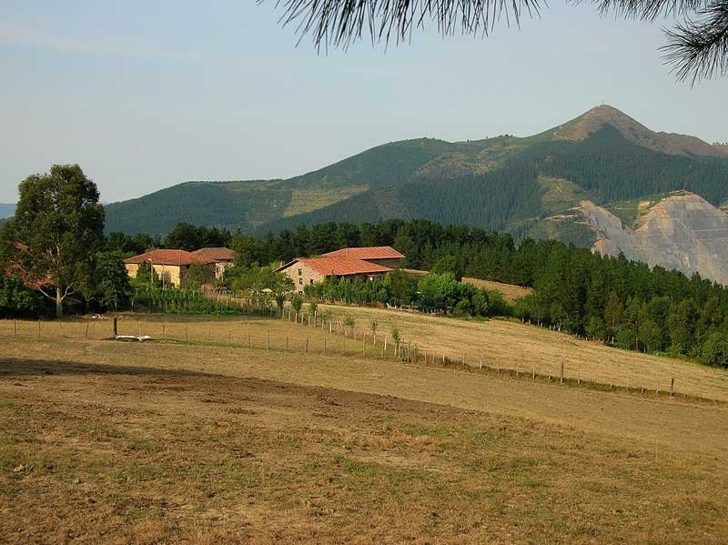 Punto de partida el barrio de Pagazandu.