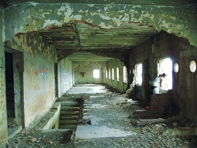 interior de el cuartel