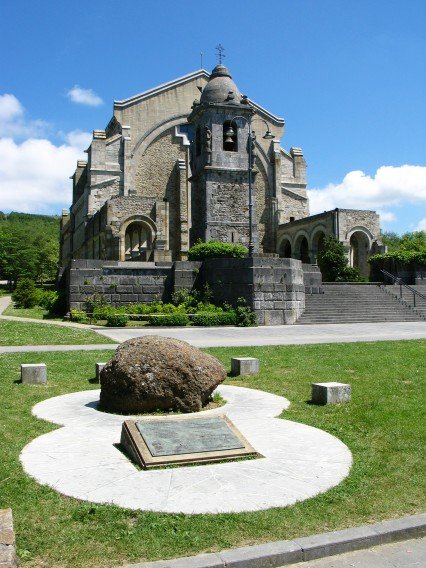 Urkiola. Santutegia.