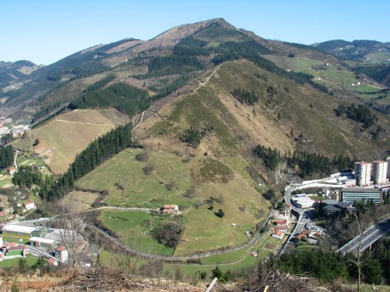 Urko Ermua eta Eibar artean, Egoarbitzako magaletik