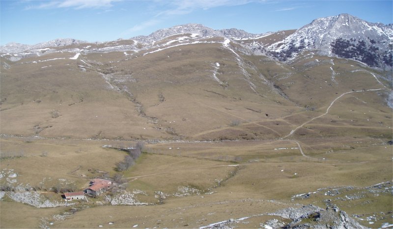 Andraitz eta Arbelaitz Zabalaitzetik ikusita