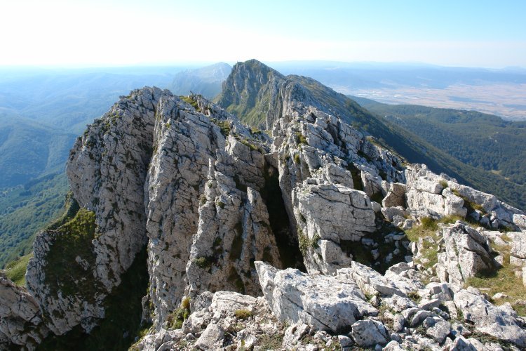 Aketegitik HEra begira