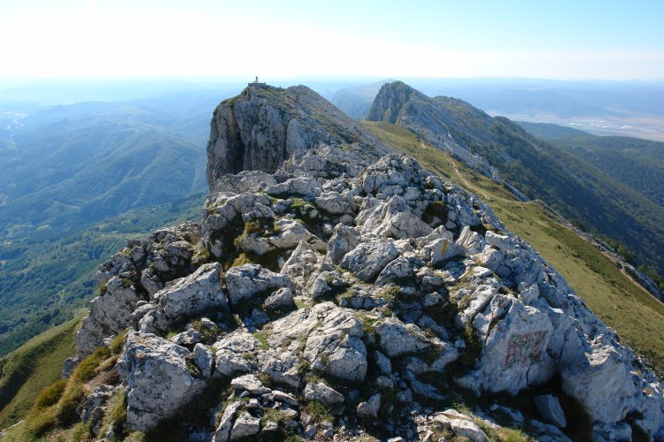 Aitxuritik Aketegira begira