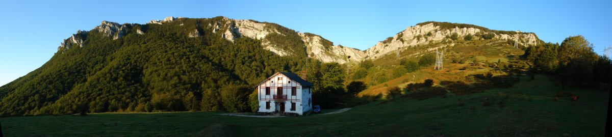San Adriango ikuspegia, aterpearen ingurutik