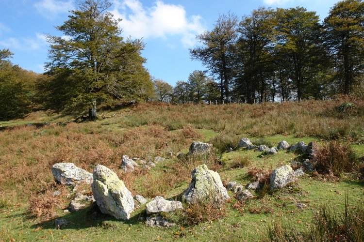 Cromlecha, hegoaldeko bizkarrean