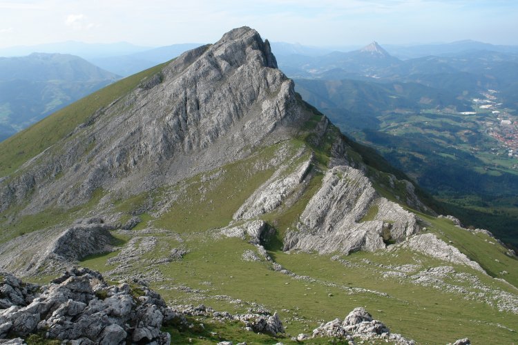 Ekialdeko isurialdea