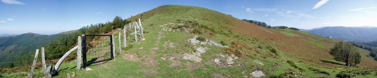 Hego-mendebaldetik ikusita