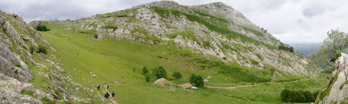 Torre hegoaldetik ikusita
