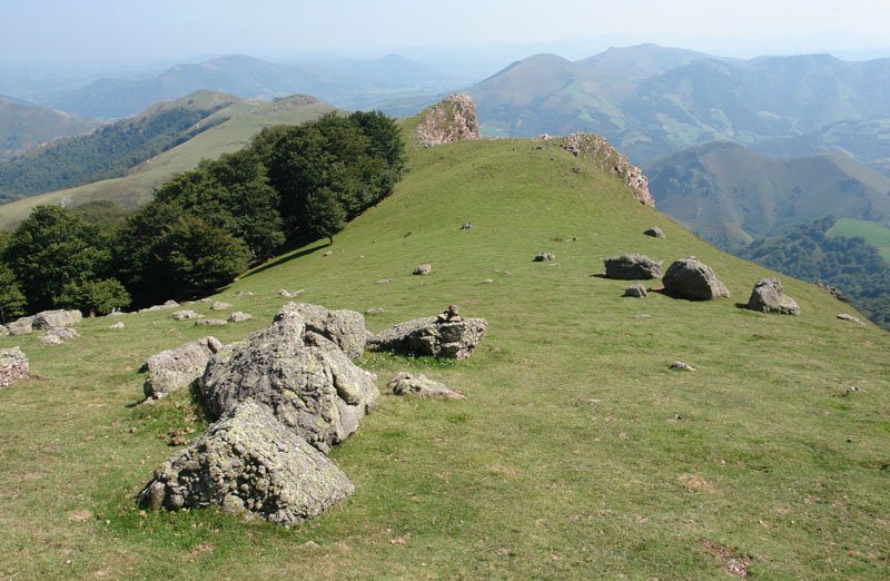 Lezetako lepoa, Arrigorri eta Auza artean
