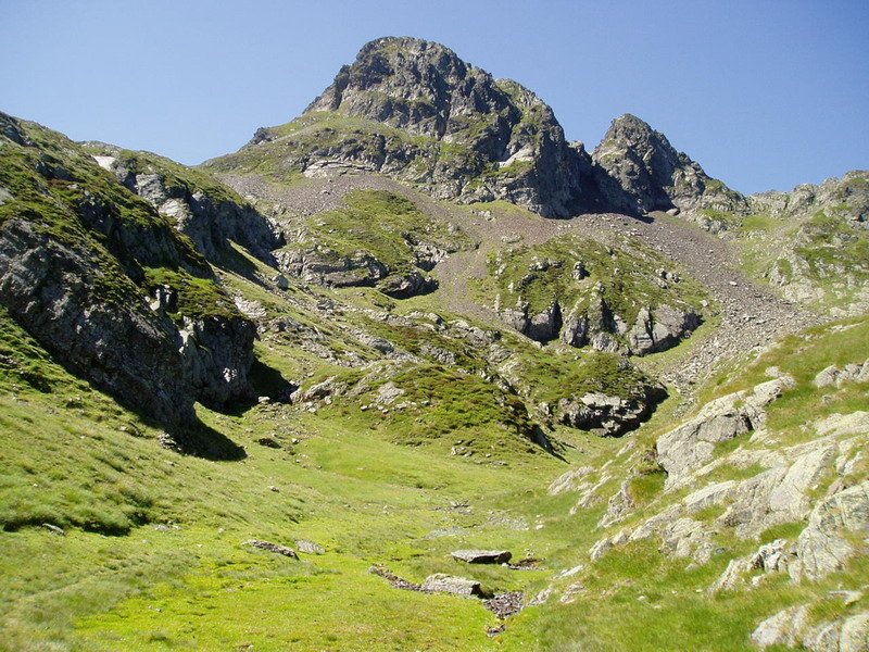 Les Bécottes iparraldetik ikusita