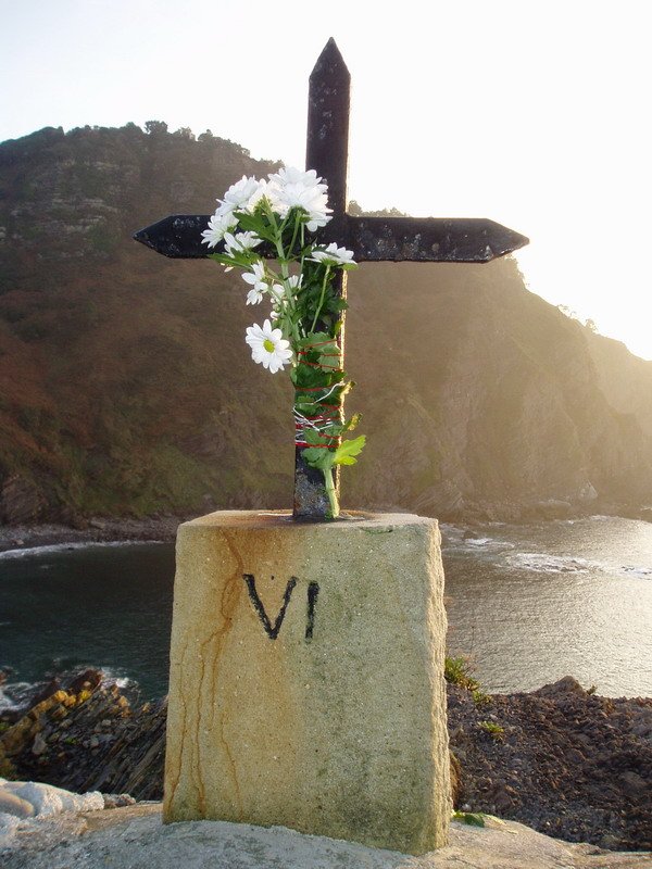 Gurutze-bideko gurutze bat