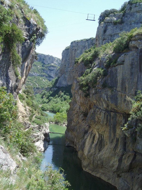 Arroilaren iparraldeko ertza