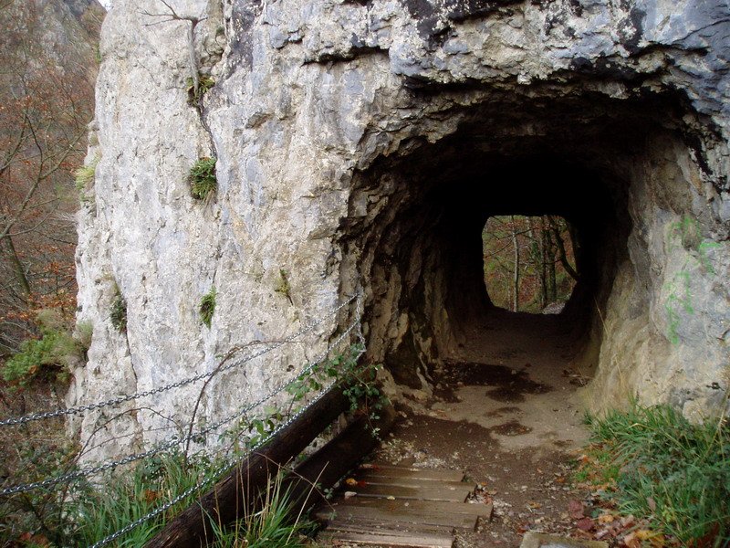 Lizarrusti eta Lareo arteko bidea