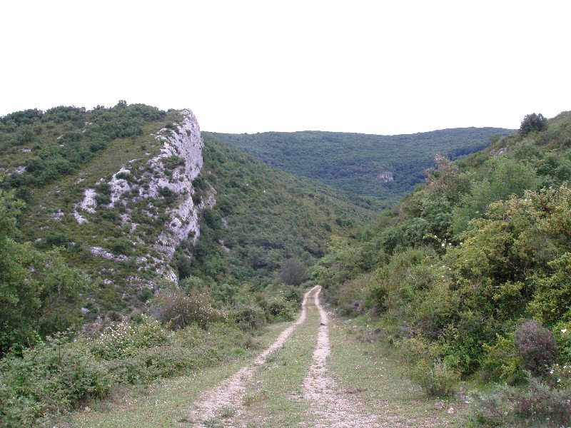 Errekazar arroilaren sarrera, Txanburu eta Alto de las Crucesen artean