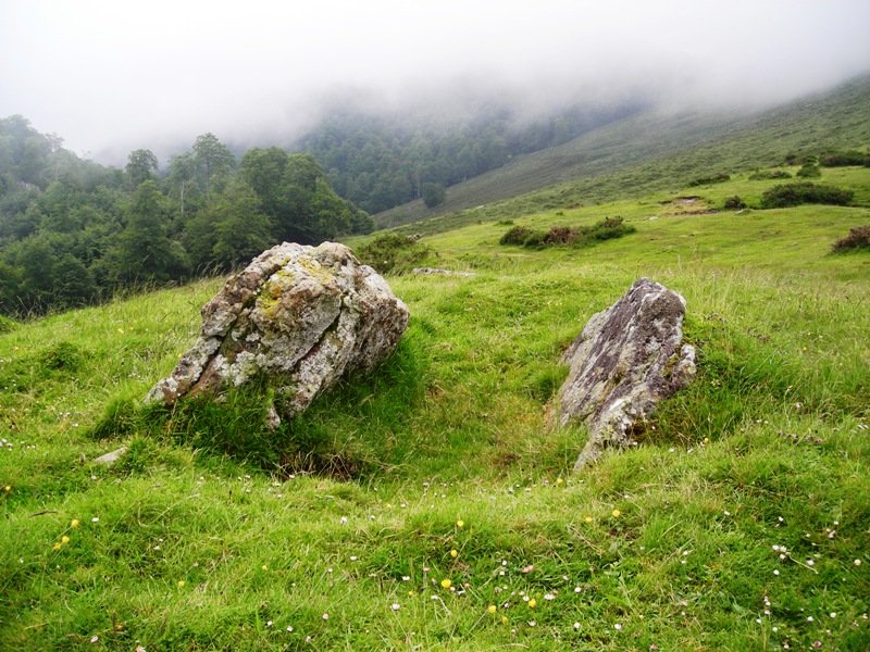 Azpegi III trikuharria