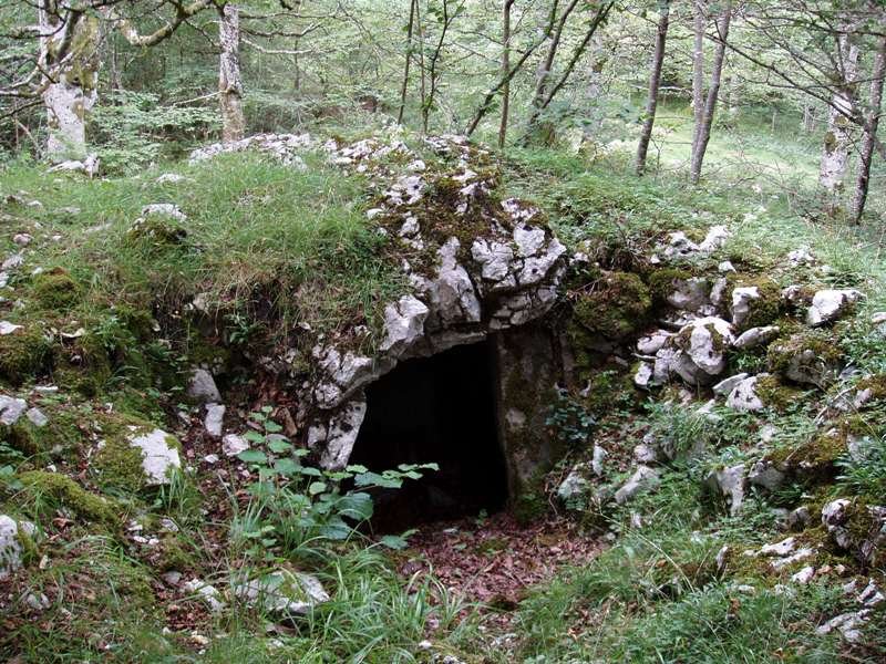 Zineko gurutzeko trikuarria