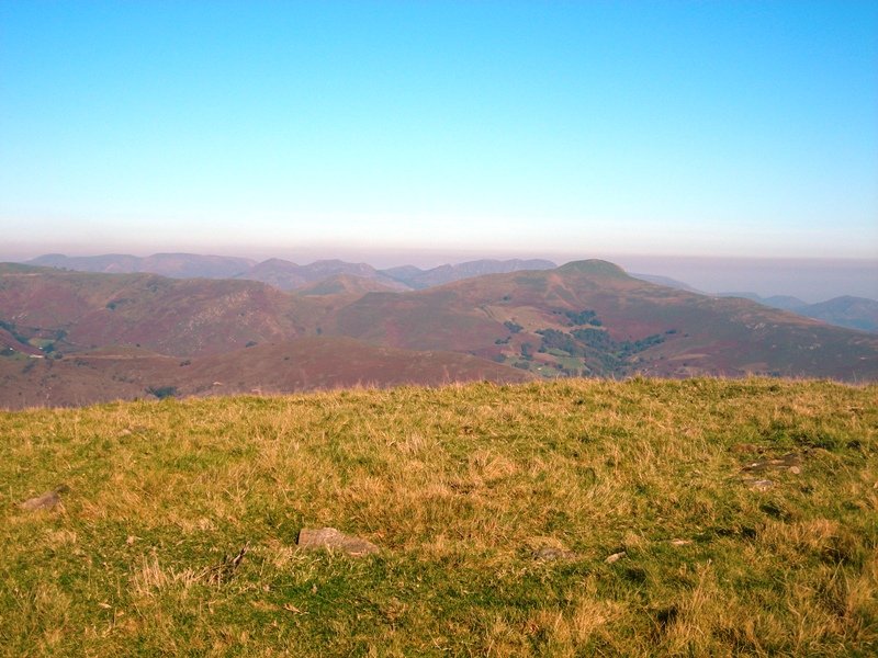 Negusaro hego harrespila