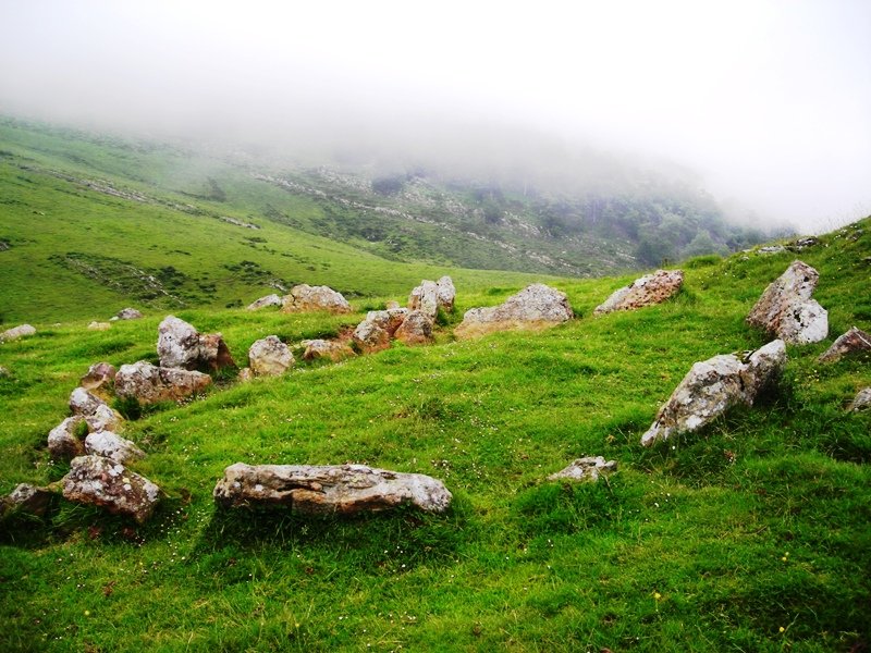 Azpegiko Lepoa harrespilak