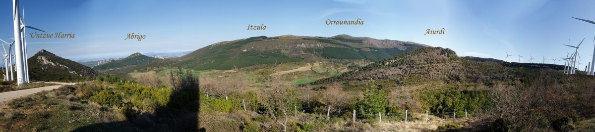 Panorama Etxagueko pistatik