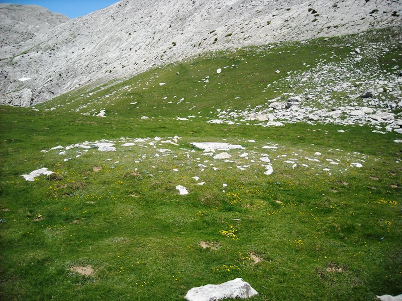 Ibón de Ezkaurre 2  trikuharria
