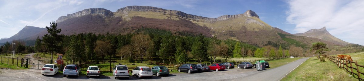 Goiko Landetatik Garobel mendikatearen ikuspegi zabala