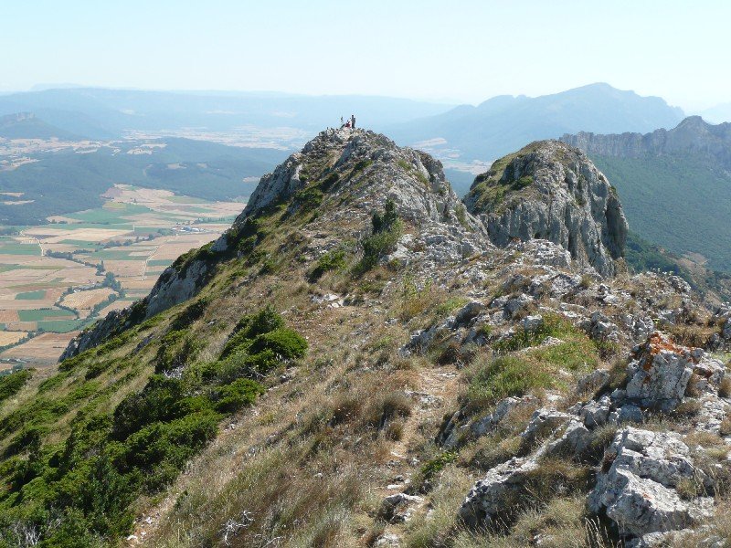 Tontorra Peña del Leondik  Datorren Bidetik