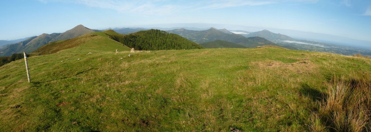 Goizamendiko harrespila eta Meatzetako bizkarreko gailurra
