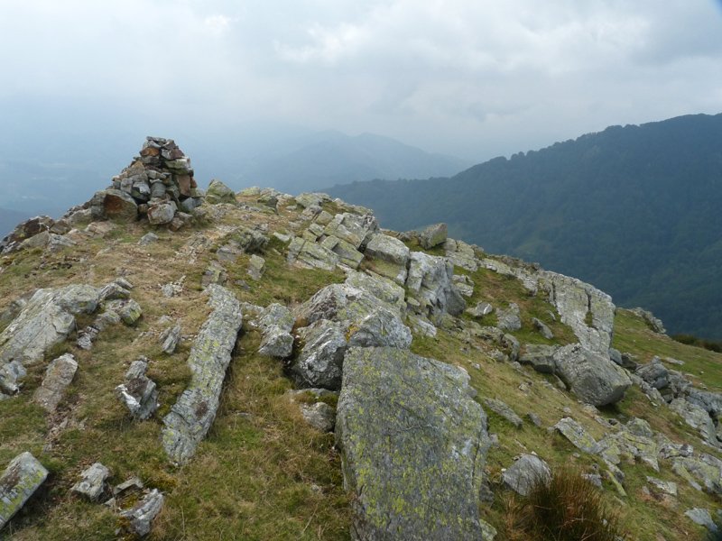 Elorriko Kaskoa, gailurra