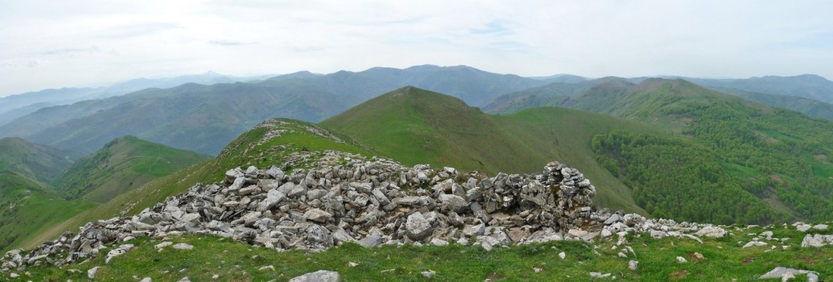 Panorama Adartzatik hegoalderantz