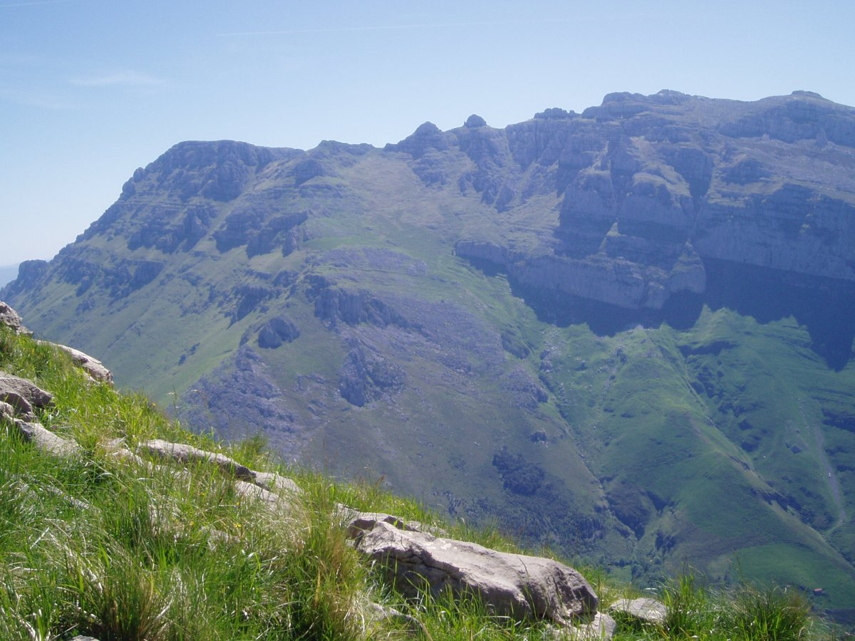 Rocias eta Mortillano