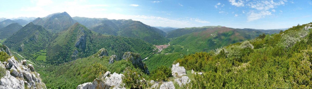 Paisaia zabalak Ardibidegaineko talaiatik