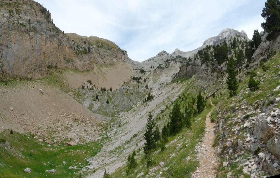 Sobarcal urrunean, Acheritok txikiagotuta