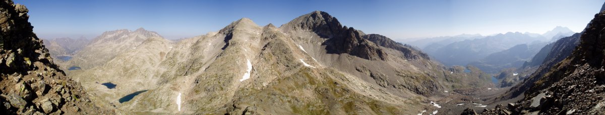 Gran Fachako igoeratik ikusita