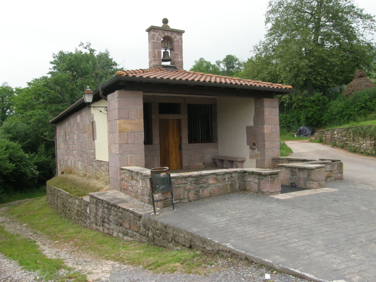 Nuestra Señora del Pilar ermita Amaiurren