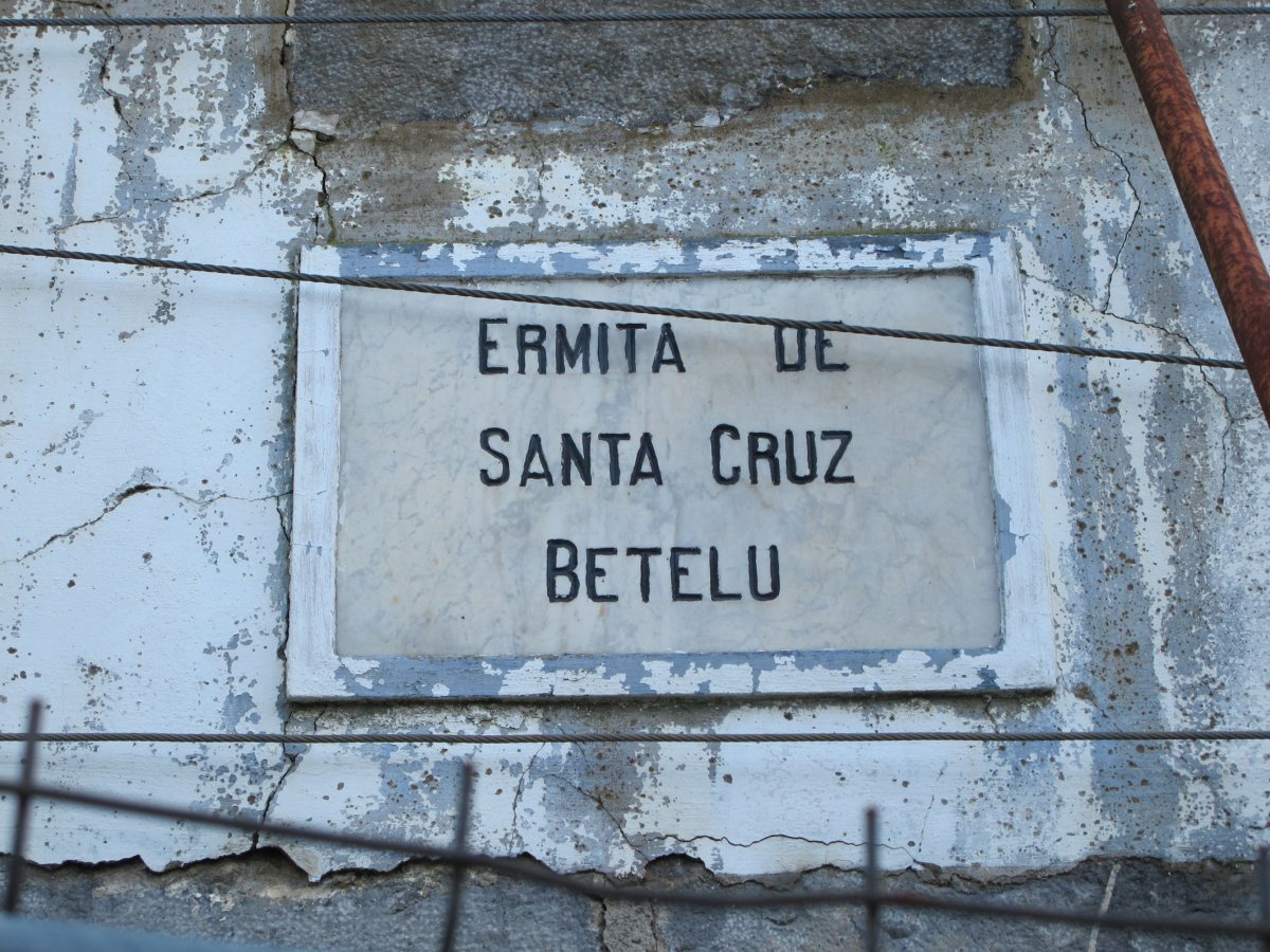 Santa Krutz ermita Betelun
