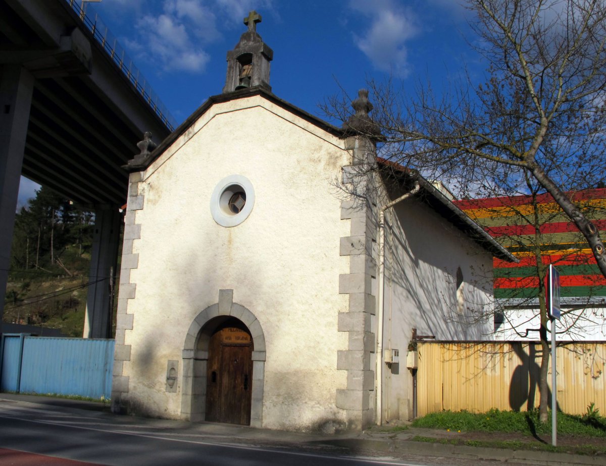 El Pilar ermita Ikaztegietan